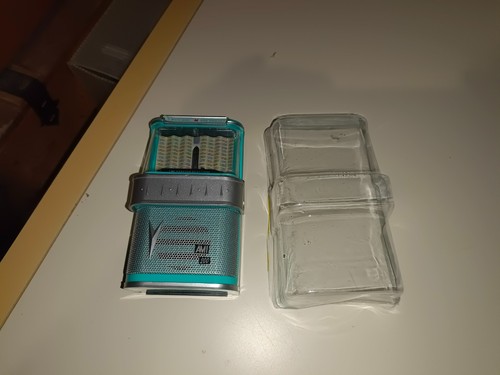 Modellino mini juke - box, ami