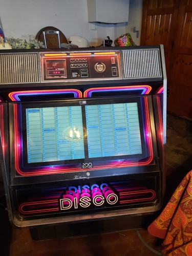 Jukebox juke box rowe - juke,